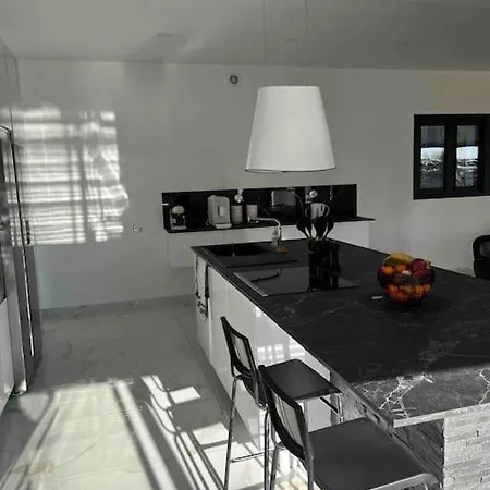Villa Contemporaine Pres Des Gorges De L'ardeche *